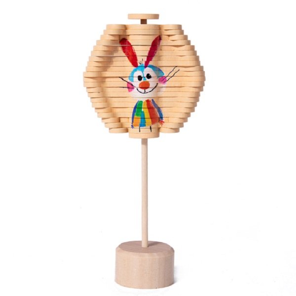 Wooden spinning lollipops 1
